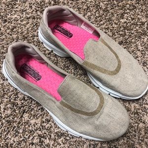 Skechers go walk 3